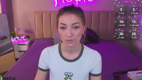 kimberlly_smith online show from 04-20-26, 12:24