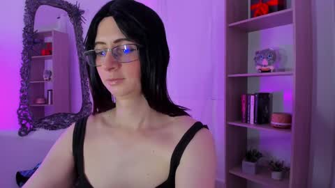 kimberly_thonson online show from 11-15-25, 03:30