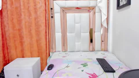        online show from 02-18-26, 03:24