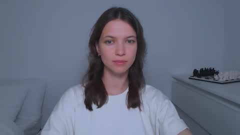 Kimberly online show from 09-18-25, 12:18