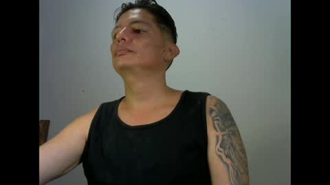 Snapshot of kimblaze122 chatting on 05-24-26, 09:42 kimblaze122 online show from 05-24-26, 09:42
