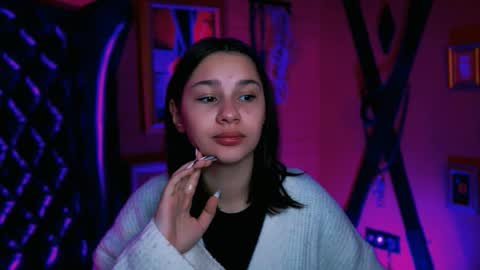 Snapshot of kimclarks chatting on 10-15-25, 10:04 kimclarks online show from 10-15-25, 10:04