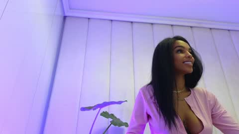 Snapshot of kimibrowny chatting on 12-21-24, 07:56 Kim online show from 12-21-24, 07:56