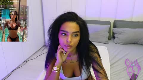 Snapshot of kimibrowny chatting on 02-10-25, 04:52 Kim online show from 02-10-25, 04:52