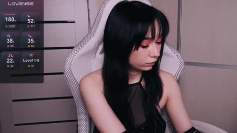 Kimiko online show from 05-27-26, 01:57