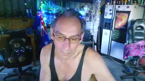 kimintheshed online show from 12-05-25, 11:08