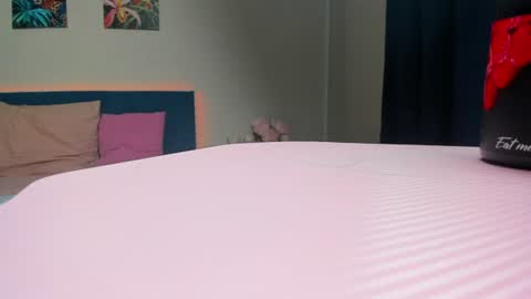 Snapshot of kimkittyns chatting on 06-13-26, 10:08 kimkittyns online show from 06-13-26, 10:08