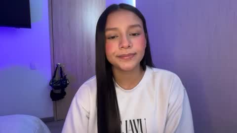 Snapshot of kimmi_foxy chatting on 07-10-26, 08:44 kimmi online show from 07-10-26, 08:44