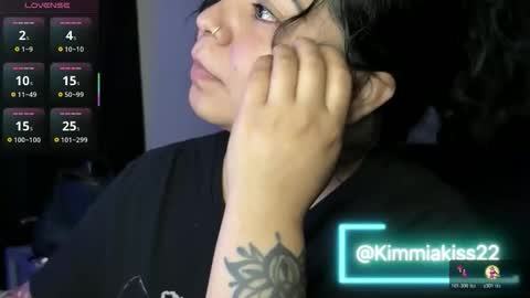 Kimmi online show from 10-22-25, 09:25