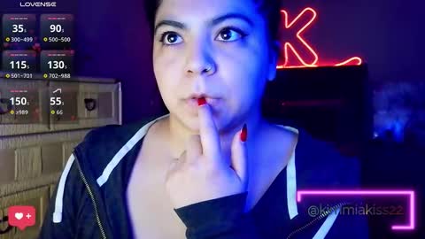 Kimmi online show from 02-27-26, 01:16