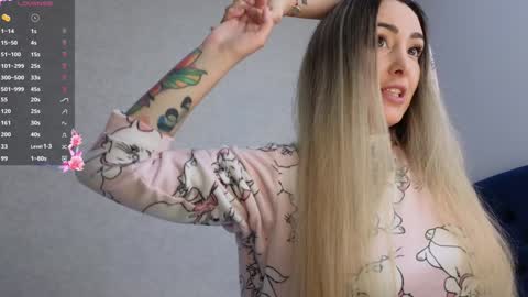 Kimmie online show from 03-07-25, 06:54