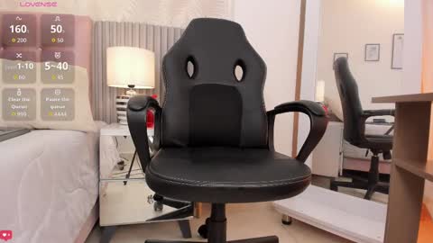 Karla online show from 11-20-25, 07:35