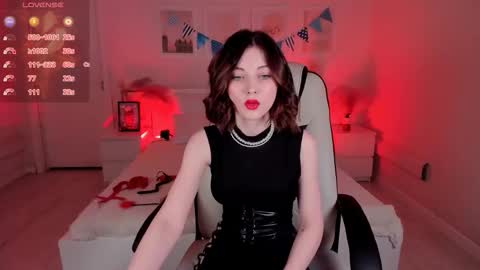 Snapshot of kimmie_shine chatting on 09-23-25, 08:17 Your Kimmie follow me online show from 09-23-25, 08:17