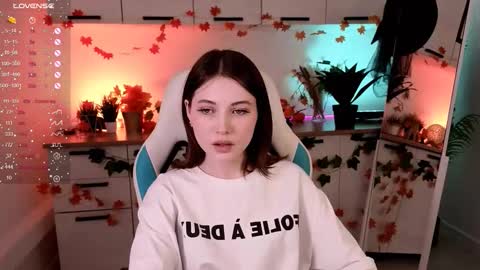 Snapshot of kimmie_shine chatting on 11-06-25, 03:24 Your Kimmie follow me online show from 11-06-25, 03:24