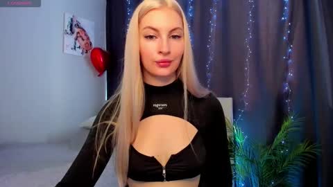 Snapshot of kimmy1_powell chatting on 09-21-25, 04:47 kimmy1_powell online show from 09-21-25, 04:47