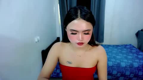 kim ejara online show from 04-12-26, 11:54