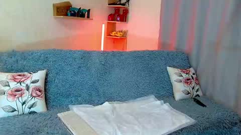 Kim online show from 04-20-26, 07:15