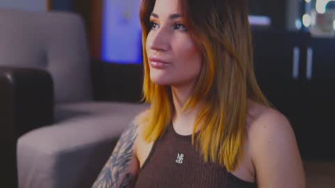 KimSkye online show from 01-17-25, 11:07