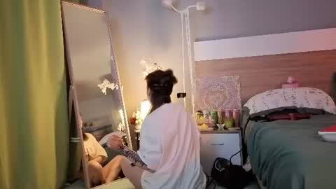 Snapshot of kina_ka chatting on 06-16-26, 06:54 kina_ka online show from 06-16-26, 06:54