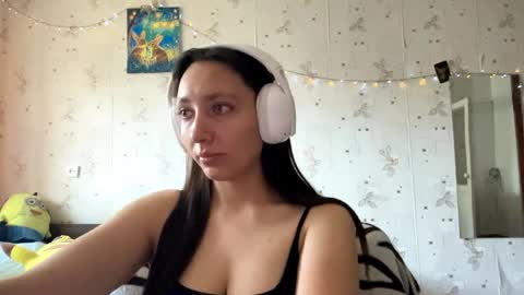 Snapshot of kinacolton chatting on 05-22-26, 01:46 Jenny online show from 05-22-26, 01:46