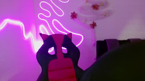 Kind Scarlett online show from 12-10-24, 11:08