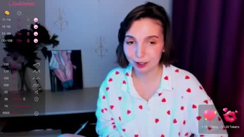 Hazel online show from 10-30-25, 08:53