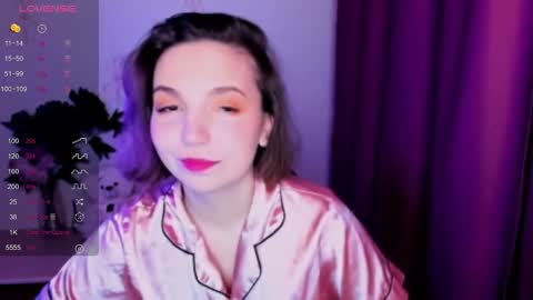 Hazel online show from 11-19-25, 09:20