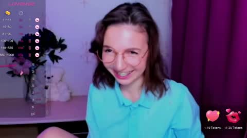 Hazel online show from 05-27-26, 05:26