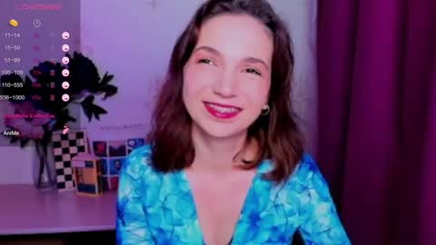 Snapshot of kindhazelhere_ chatting on 07-06-26, 04:20 Hazel online show from 07-06-26, 04:20