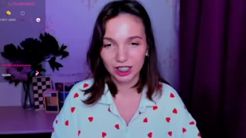 Snapshot of kindhazelhere_ chatting on 07-11-26, 11:57 Hazel online show from 07-11-26, 11:57
