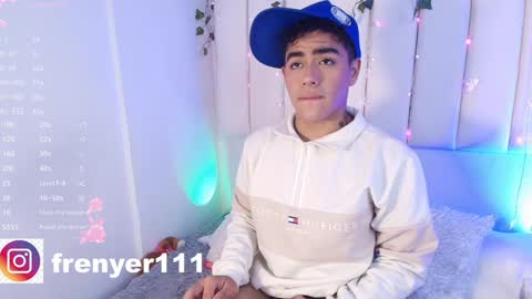 Snapshot of king_azahell chatting on 01-26-25, 09:07 king help me reach 100 likes online show from 01-26-25, 09:07