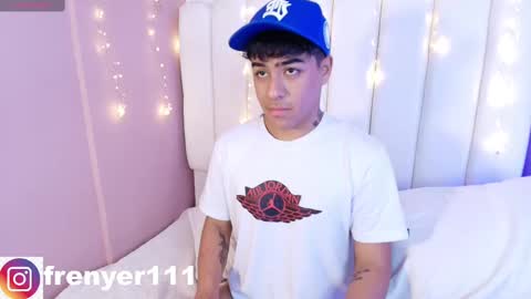 Snapshot of king_azahell chatting on 02-28-25, 05:15 king help me reach 100 likes online show from 02-28-25, 05:15