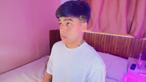 king  help me reach 100 likes online show from 01-09-26, 08:10