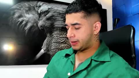 Angel Falconer online show from 11-24-25, 01:27