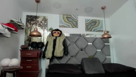 HOT MEN BLACK online show from 11-15-25, 11:51