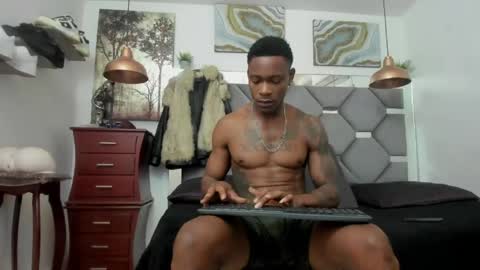 HOT MEN BLACK online show from 06-08-26, 01:33