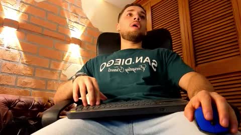 king_meruem online show from 02-18-26, 09:11