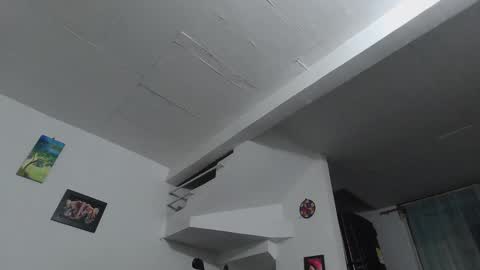 Snapshot of king_russo chatting on 11-23-25, 11:15 king_russo online show from 11-23-25, 11:15