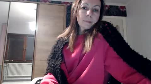 Snapshot of kingandprincess chatting on 11-22-25, 09:25 sexysexyhotwetpinkredpussy online show from 11-22-25, 09:25