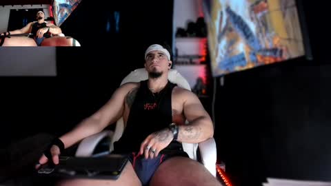 Snapshot of kingbear777 chatting on 12-03-24, 10:18 King Bear online show from 12-03-24, 10:18