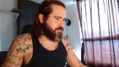 Snapshot of kingcat420 chatting on 10-24-25, 06:26 Jake online show from 10-24-25, 06:26