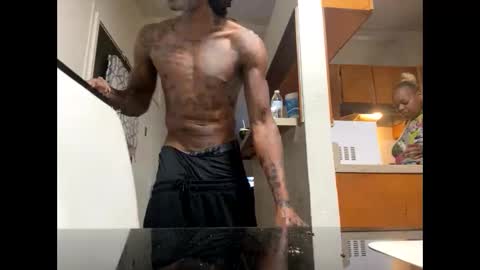 Snapshot of kingecstasyxxx chatting on 11-18-25, 04:17 KingEcstasyXXX online show from 11-18-25, 04:17