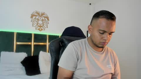 Snapshot of kingg_jay chatting on 05-24-26, 12:21 kingg_jay online show from 05-24-26, 12:21
