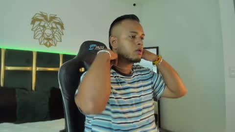 Snapshot of kingg_jay chatting on 06-07-26, 12:20 kingg_jay online show from 06-07-26, 12:20