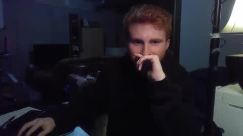 Snapshot of kingoffootfetish chatting on 01-20-25, 09:46 Master King Tommy online show from 01-20-25, 09:46