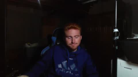 Snapshot of kingoffootfetish chatting on 09-11-25, 06:35 Master King Tommy online show from 09-11-25, 06:35