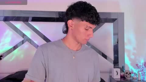 Snapshot of kingparker1 chatting on 01-26-25, 05:02 A L E X online show from 01-26-25, 05:02