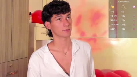 Snapshot of kingparker1 chatting on 02-14-25, 10:14 A L E X online show from 02-14-25, 10:14