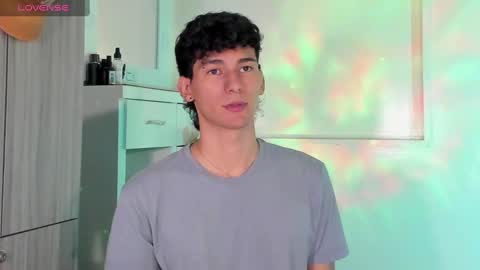 Snapshot of kingparker1 chatting on 02-18-25, 03:10 A L E X online show from 02-18-25, 03:10