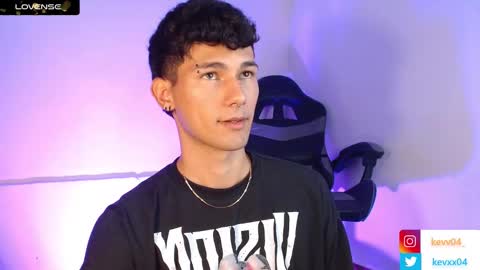 Snapshot of kingparker1 chatting on 09-19-25, 02:35 A L E X online show from 09-19-25, 02:35